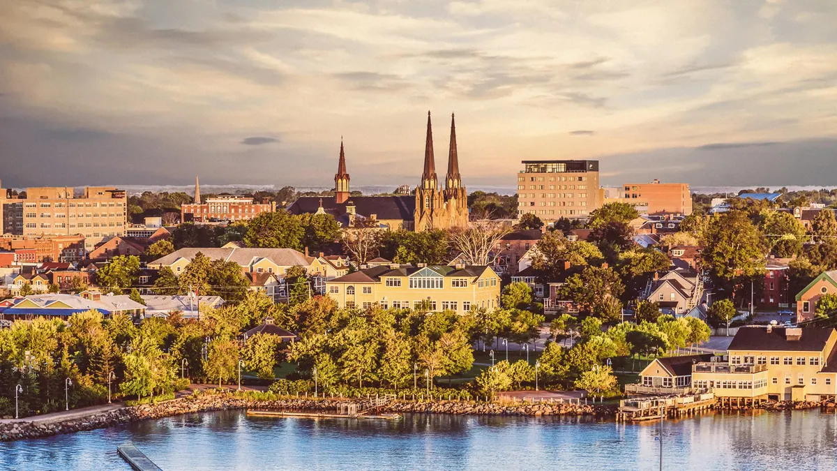 11-Night Boston, Maine & Canada Cruise