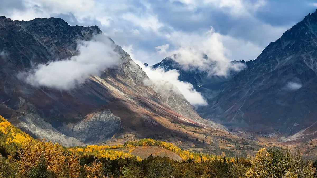 10-Night Alaska Gold Rush Adventure Cruisetour (Post Tour) Cruise
