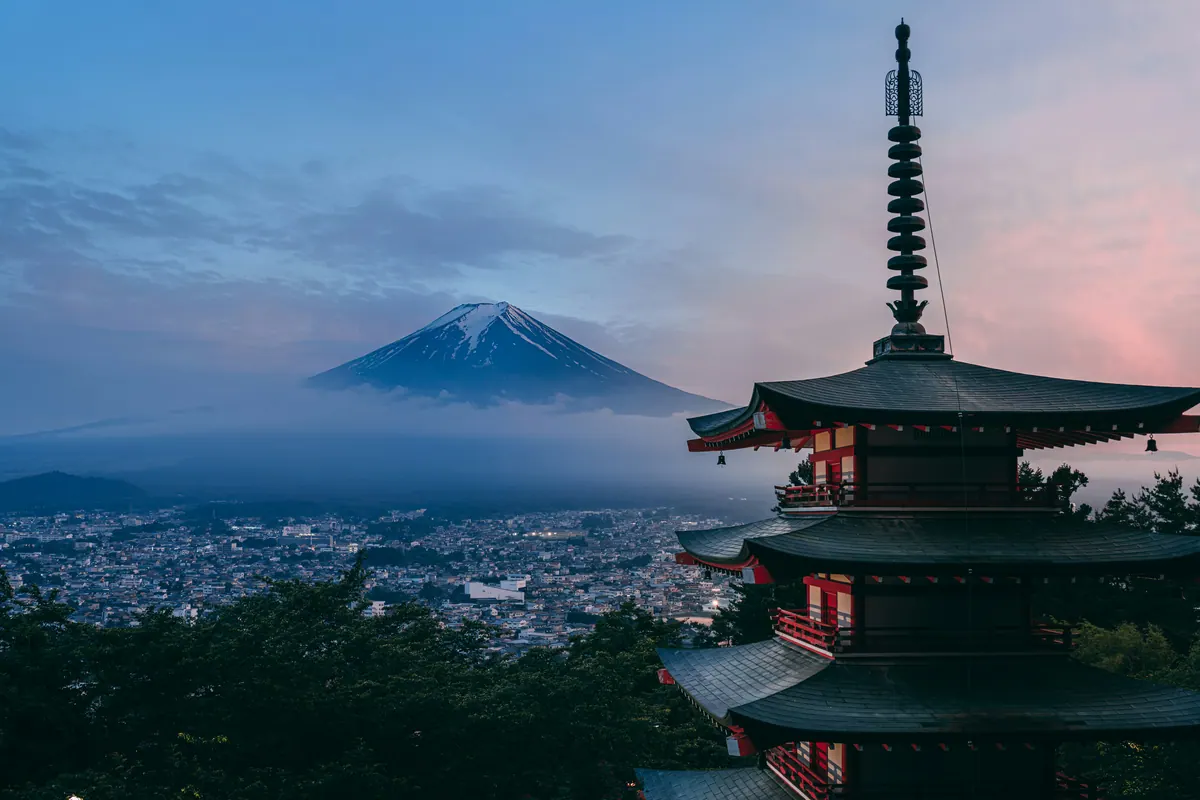12-Night Japan & Korea: Tokyo, Kobe, Nagasaki Cruise