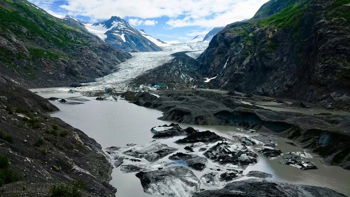 13-Night Homer Discovery And Heartland Wildlife Cruisetour (Post Tour) Cruise