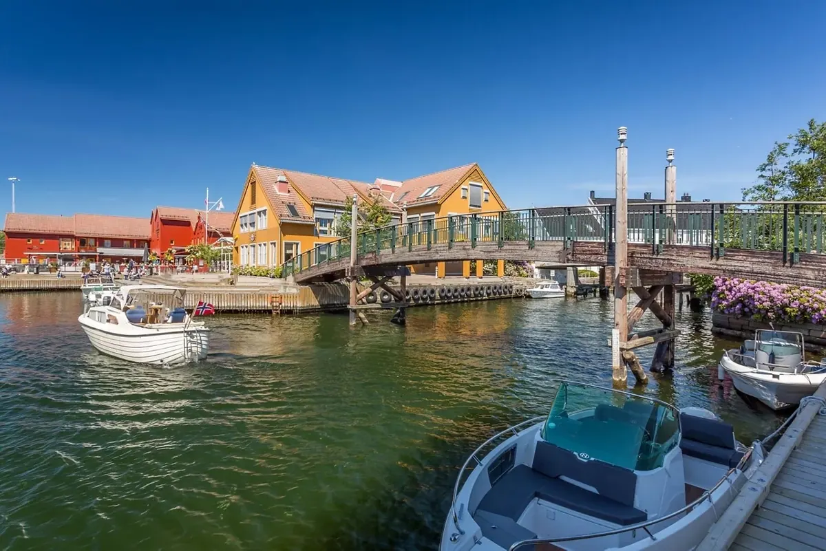 27-Night Northern Capitals & Viking Fjords Explorer Cruise