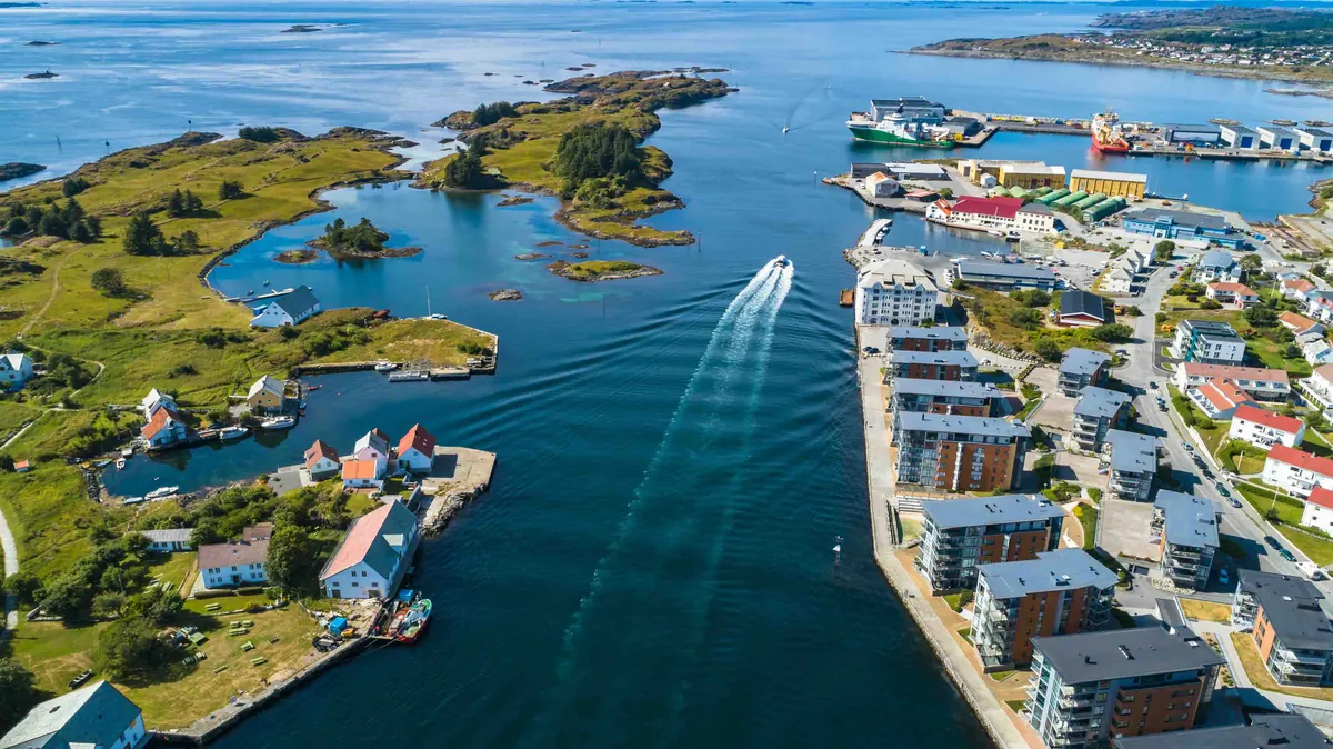 31-Night Scandinavia & Viking Fjords Explorer Cruise