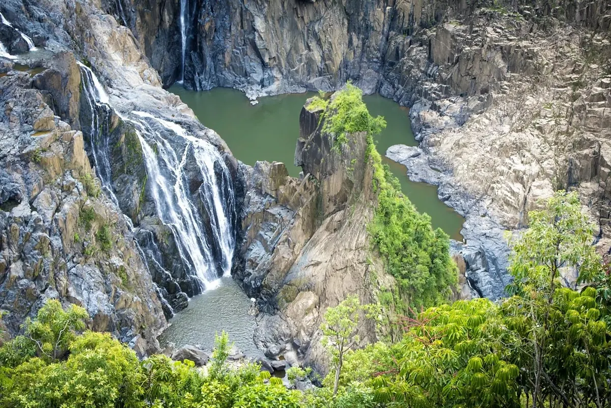 15-Night Asia & Australia Cruise