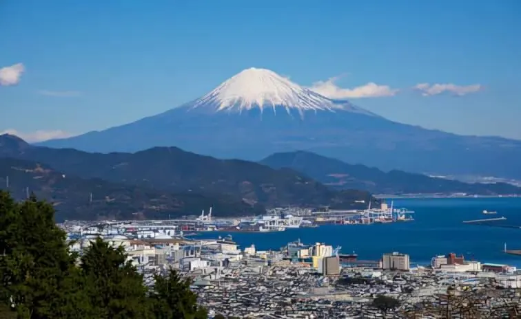18-Night Grand Circle Japan with Okinawa & Taiwan Cruise