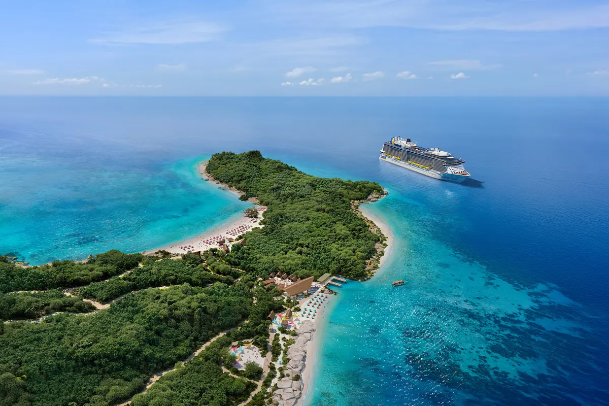 9-Night Royal Beach Club Lelepa & South Pacific Cruise