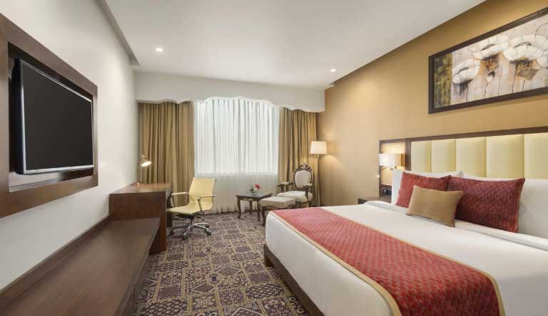 Ramada Plaza, Agra Package photo 6