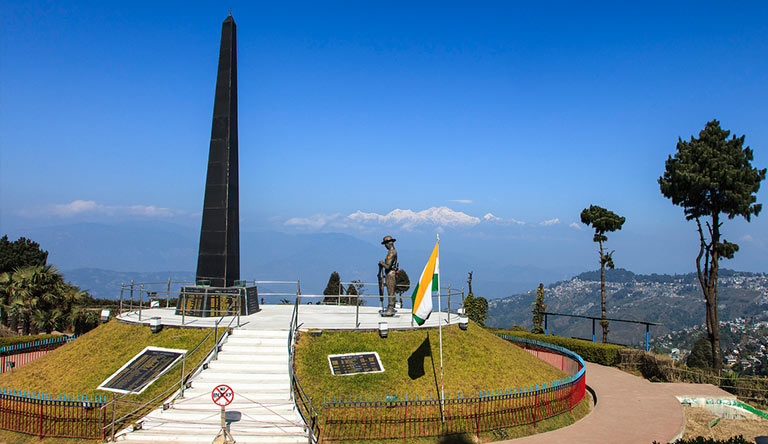 Glitteratti of the East Himalayas