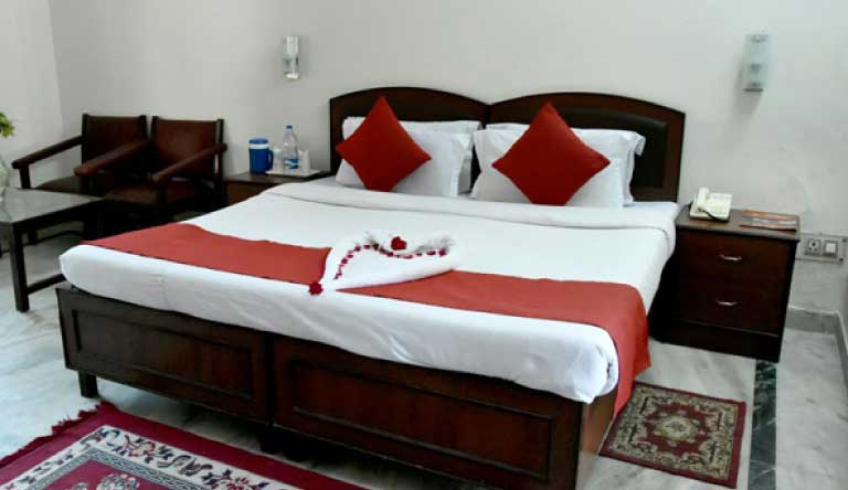 Weekend Getaway - Shakunt Resort, Jaipur Package photo 6