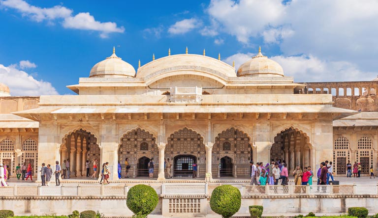 A Royal Retreat in Rajasthan with Agra