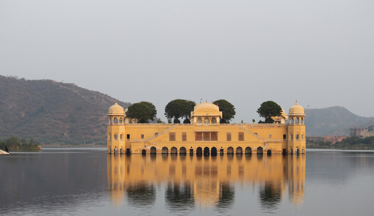 Weekend Getaway in Neemrana (Delhi - Jaipur Highway)