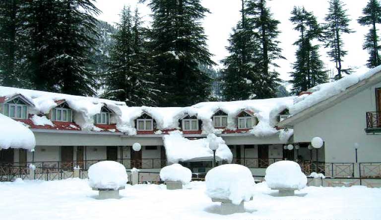 Perfect Moments of Romance at Snow Valley Resort
