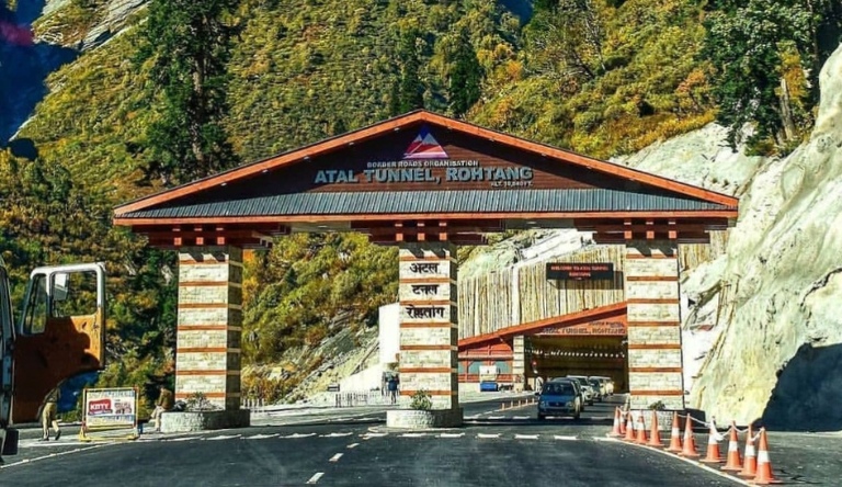 Splendid Manali Honeymoon Package