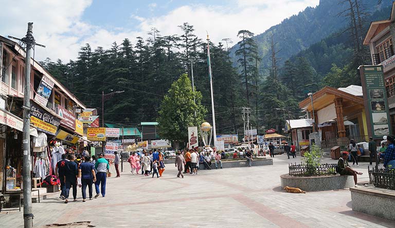 Holiday Inn Manali Package by Volvo