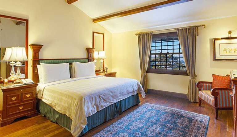 A Glitzy Shimla Holiday at the Oberoi Cecil