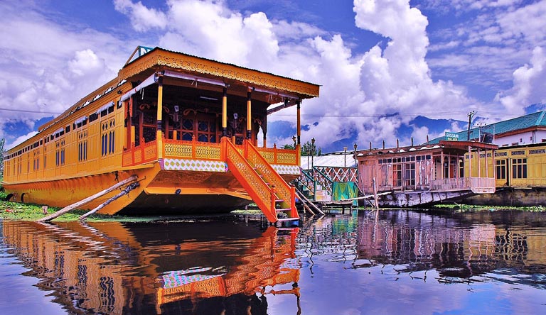Romantic Escape to Kashmir