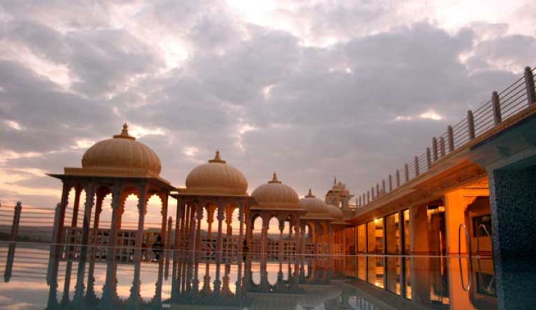 Chunda Palace, Udaipur Package photo 6