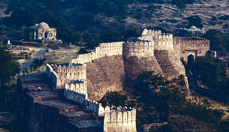 Radisson Blu Palace Resort and Spa, Udaipur Package