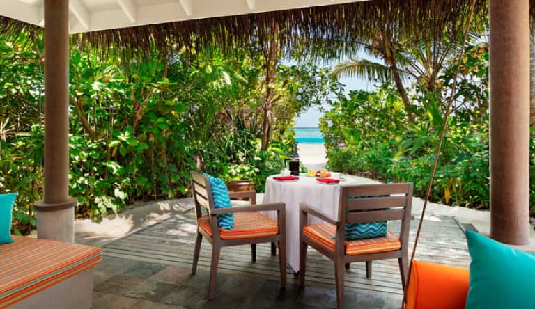 Endless Ocean Views at Anantara Dhigu Resort & Spa
