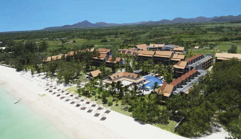 Dive into Premier Luxury at Maritim Mauritius
