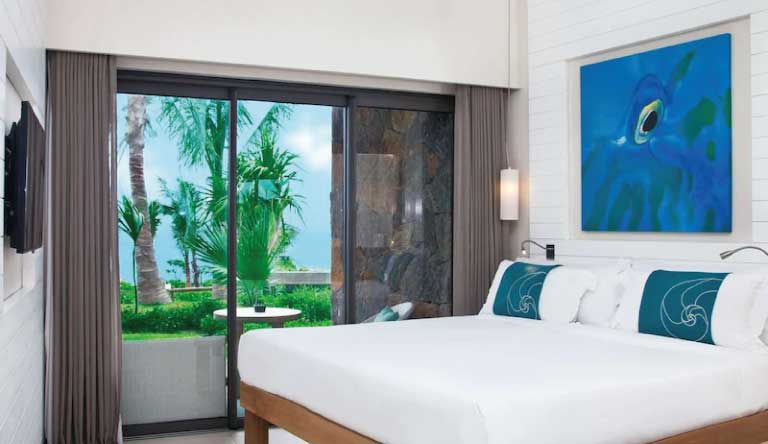 Radisson Blu Poste Lafayette Resort & Spa, Honeymoon Package photo 6