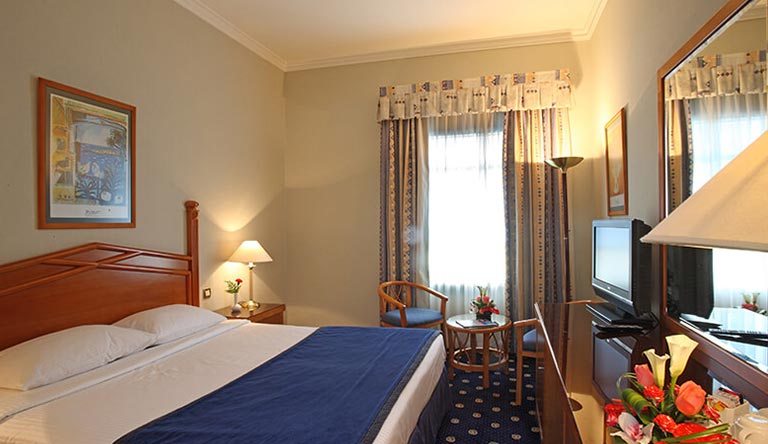 Amidst Warm Ambience of Sea View Hotel, Dubai photo 6