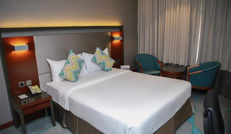 Get best value for money at Versailles Hotel, Deira photo 5